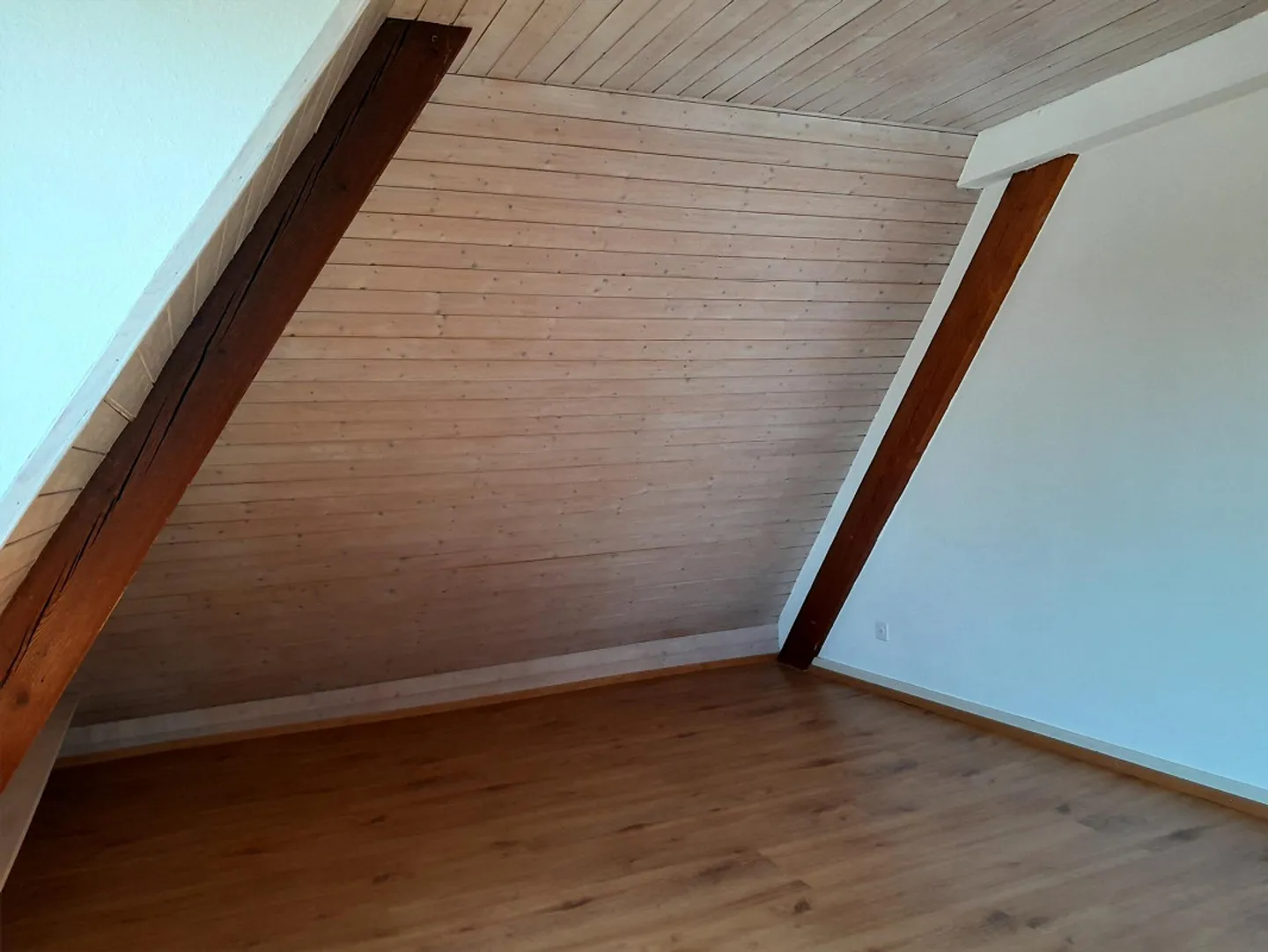 Sunny 3.5-room apartment for rent in Liestal in the Langhag district - Photo 7 of 12