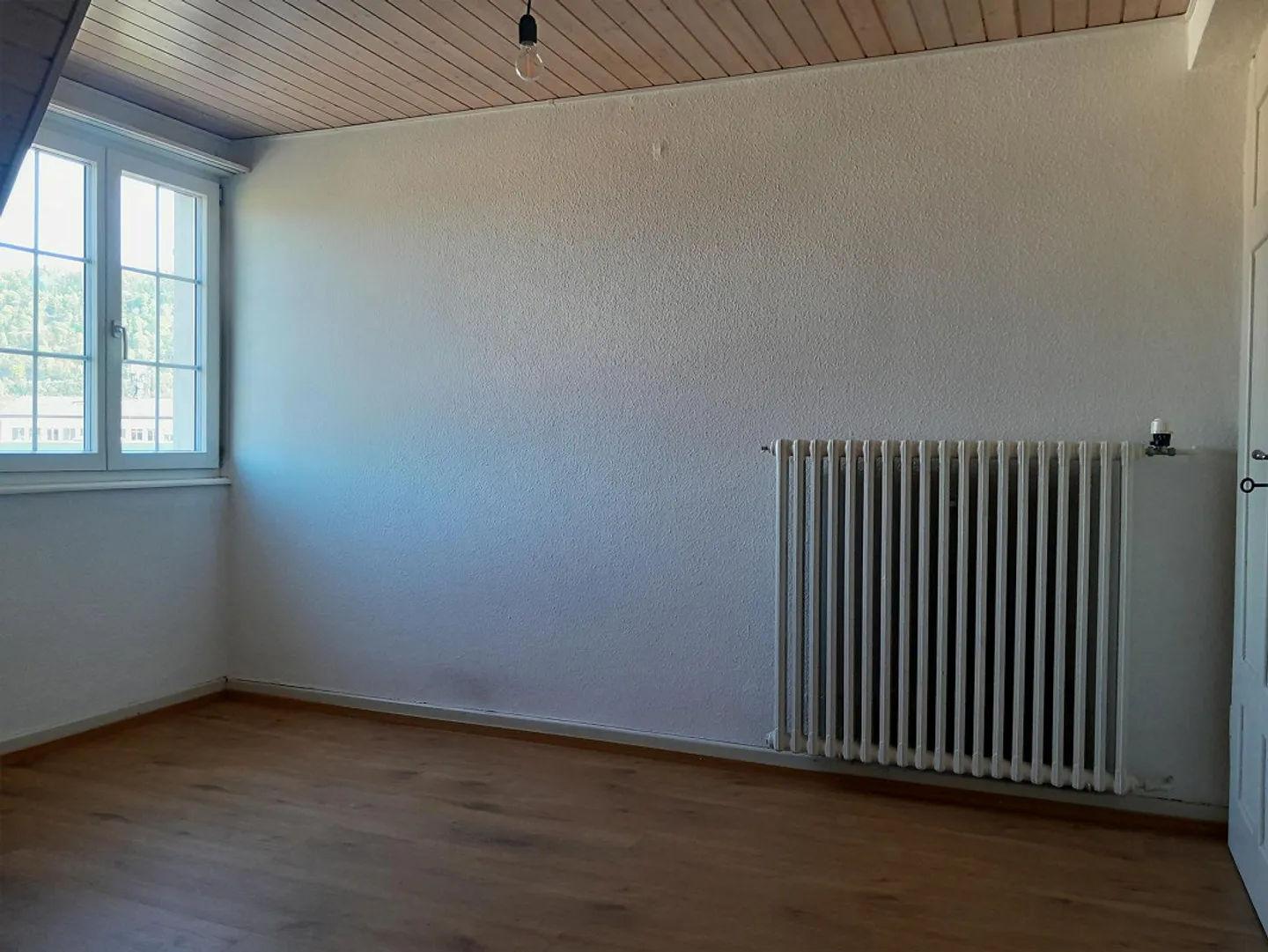 Sunny 3.5-room apartment for rent in Liestal in the Langhag district - Photo 11 of 12