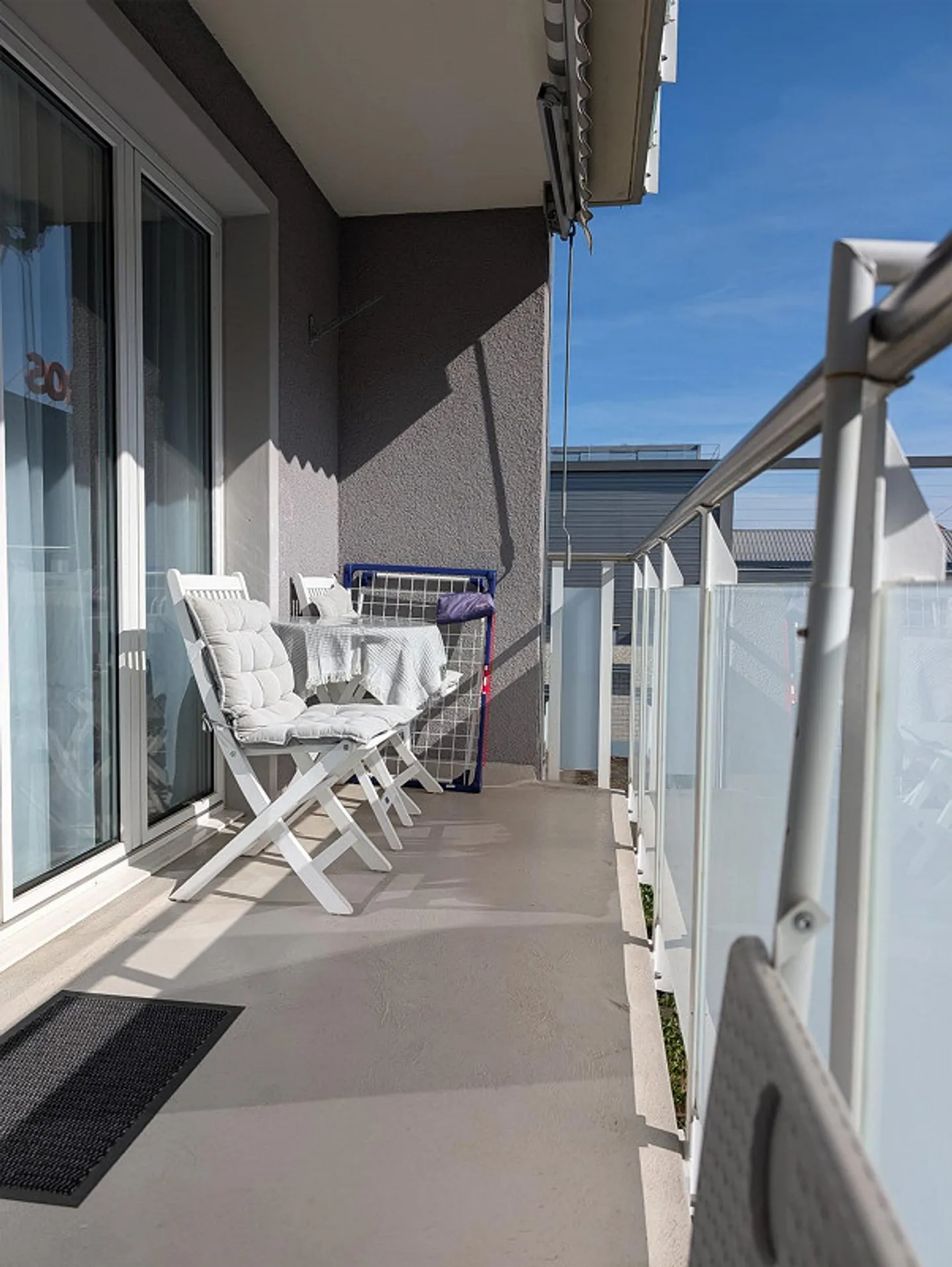 Ampio appartamento di 2 stanze - Foto 5 di 6