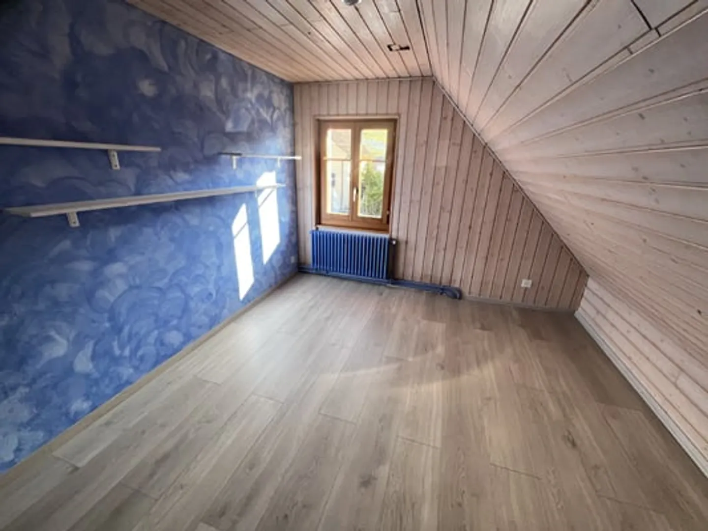 Casa unifamiliare affascinante e spaziosa con 7,5 stanze in una buona posizione - Foto 24 di 34