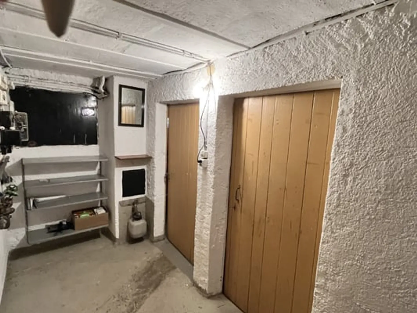 Casa unifamiliare affascinante e spaziosa con 7,5 stanze in una buona posizione - Foto 28 di 34