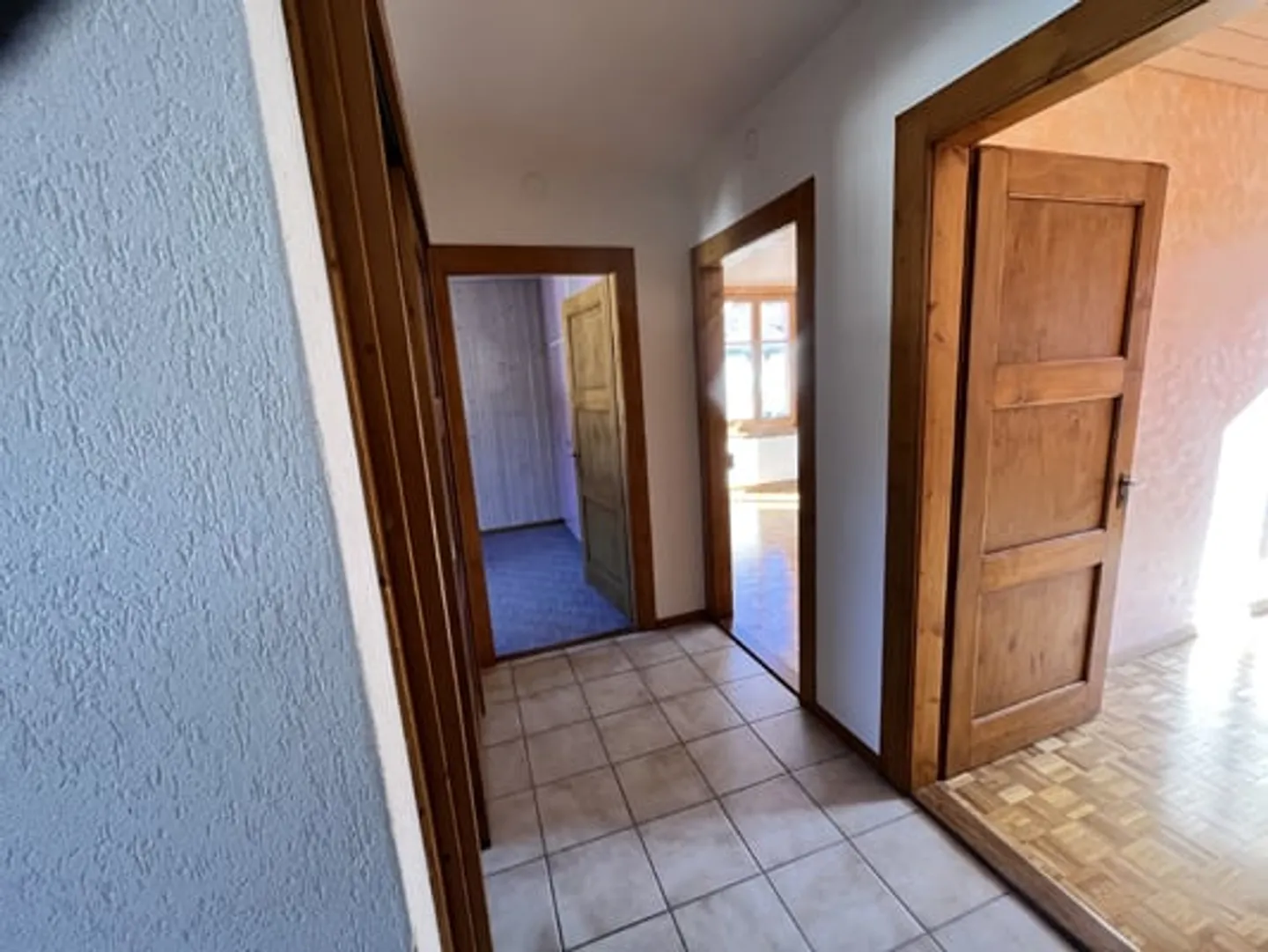 Casa unifamiliare affascinante e spaziosa con 7,5 stanze in una buona posizione - Foto 17 di 34