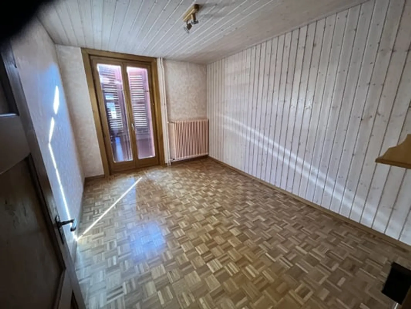 Casa unifamiliare affascinante e spaziosa con 7,5 stanze in una buona posizione - Foto 20 di 34