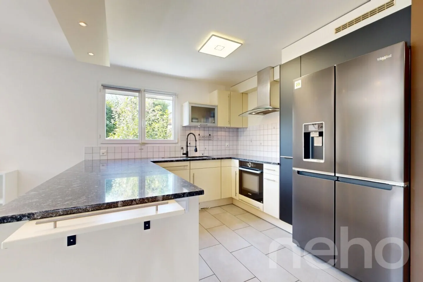 Superb 5.5-room detached house with heated pool - Photo 5 of 13