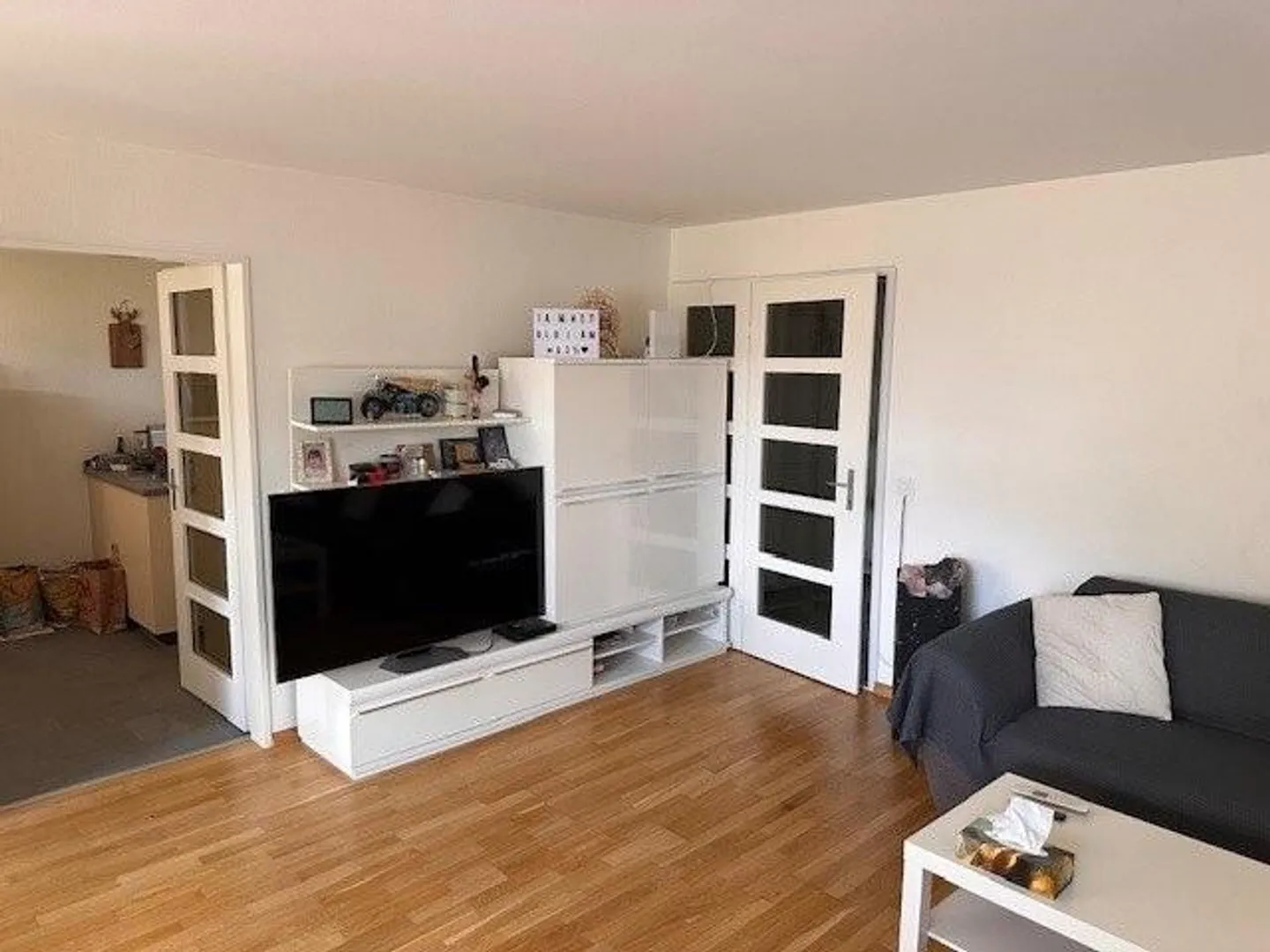 Charmant appartement de 2,5 pièces à Oberwil - Photo 5 sur 12