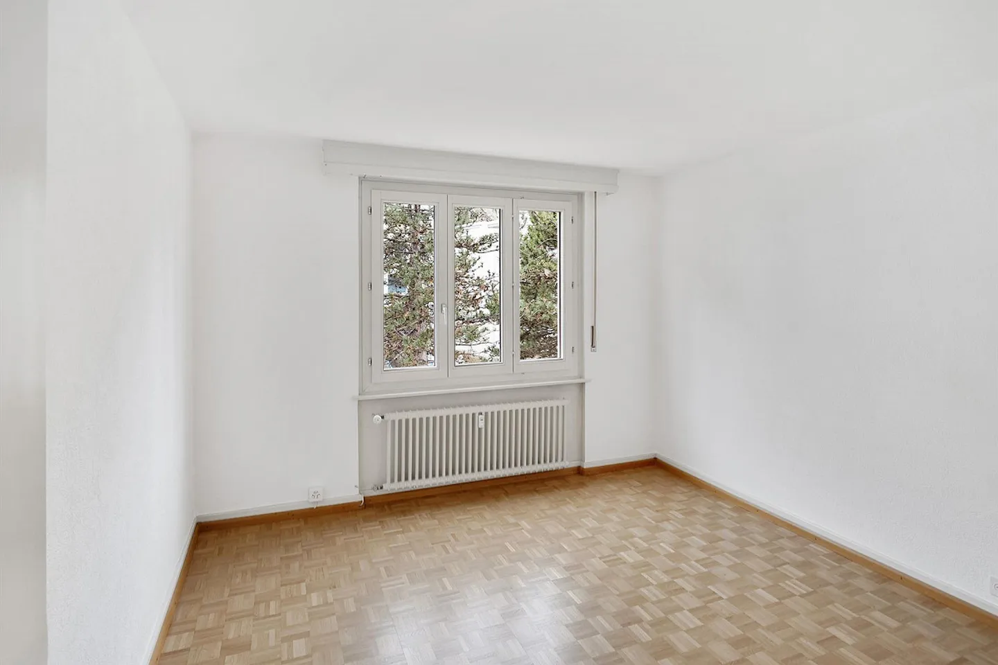 Ruhiges Viertel unterhalb der Innenstadt - Foto 8 von 10