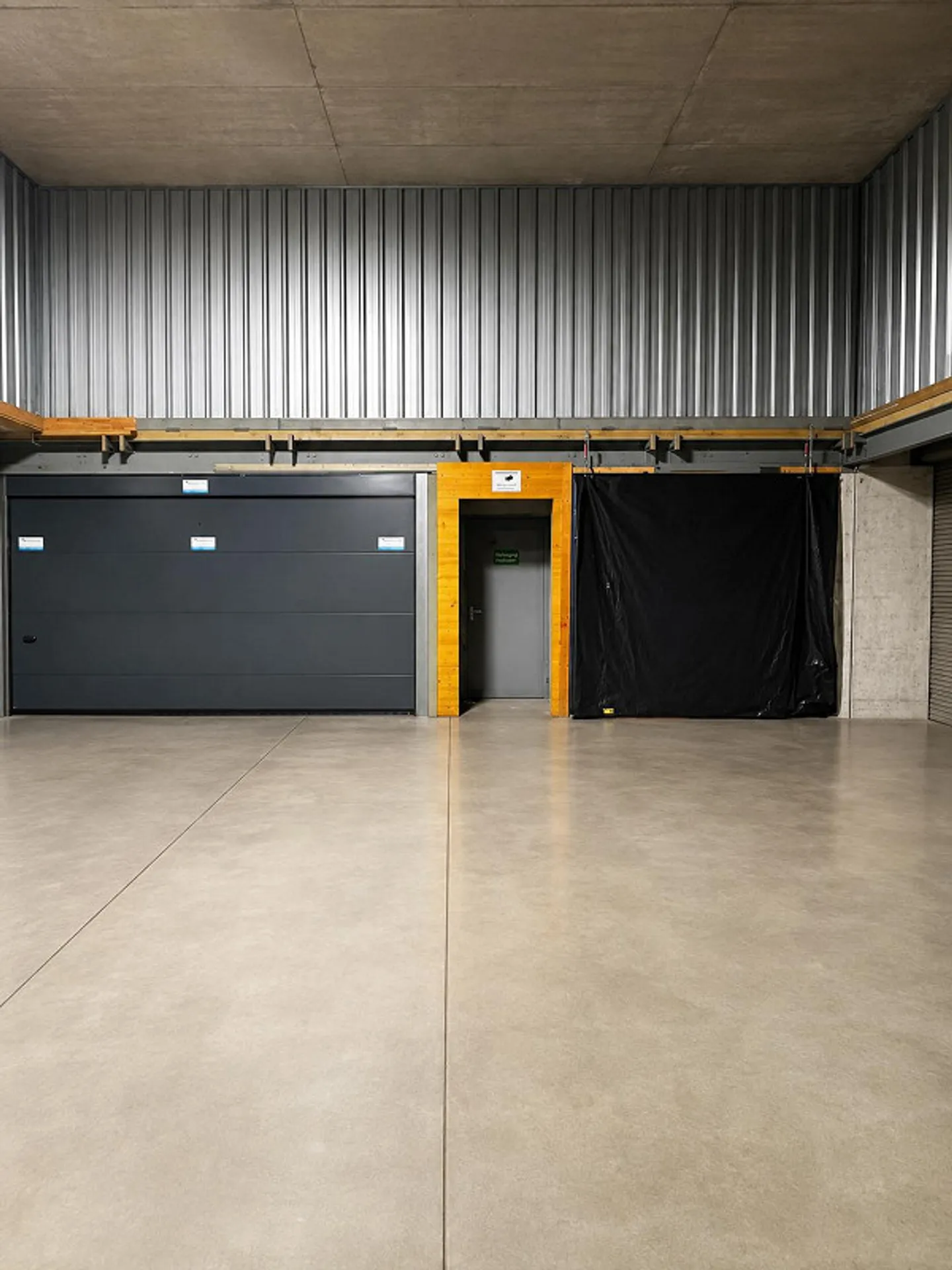 Compartiment de cave / Stockage disponible immédiatement à louer - Photo 3 sur 5