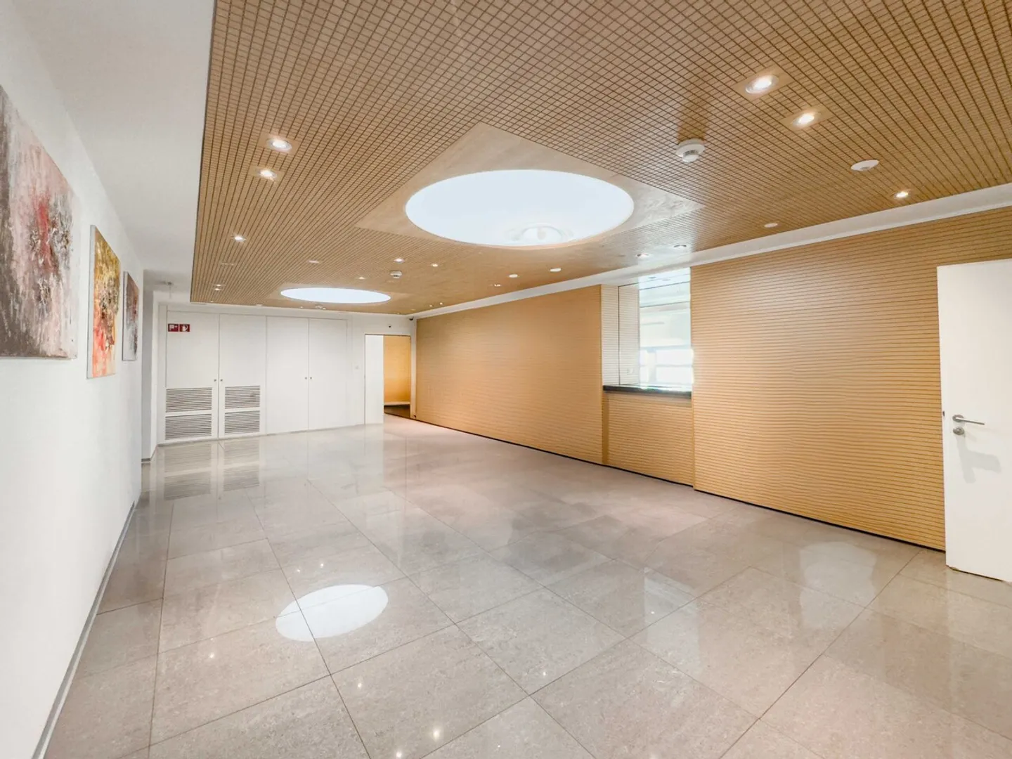 Grande 7.5 locali ad Agno - Foto 1 di 5