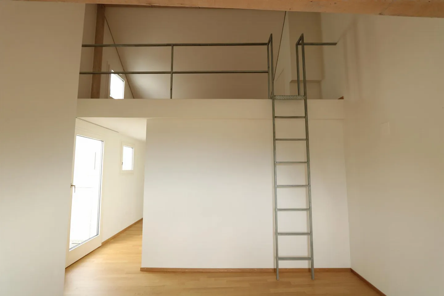 4.5 Penthouse Apartment Lucerne Old Town - Photo 14 of 16