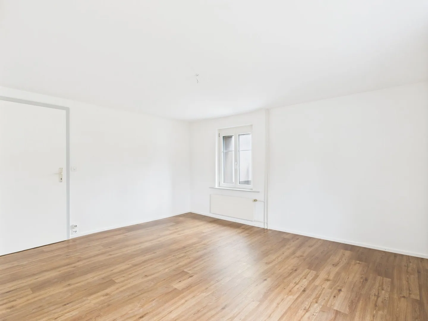 Attraktive Kapitalanlage mit zwei vollvermieteten Mehrfamilienhäusern - Foto 5 von 12