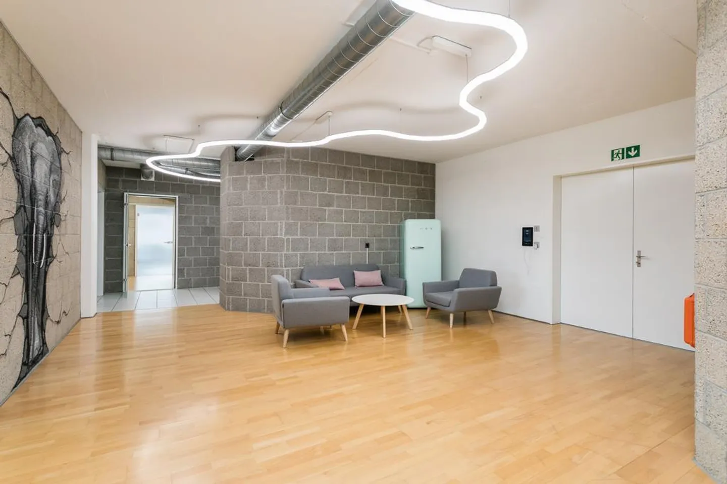 Nous vous offrons beaucoup d'espace! - Photo 3 sur 8