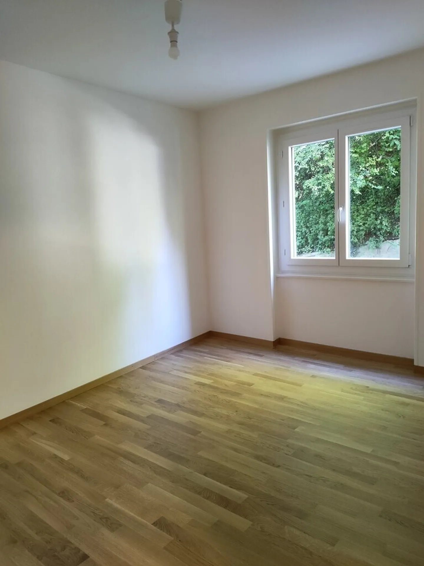 To seize! Your apartment close to downtown Lausanne! - Photo 4 of 4