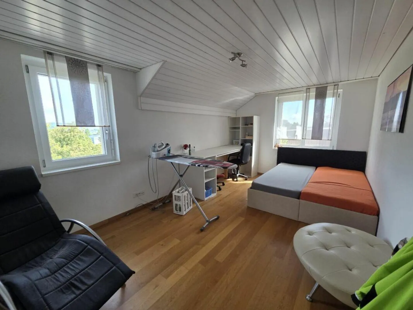 Zu verkaufen freistehendes 6.5 Zi.-EFH mit Weitsicht ! - Foto 12 di 14