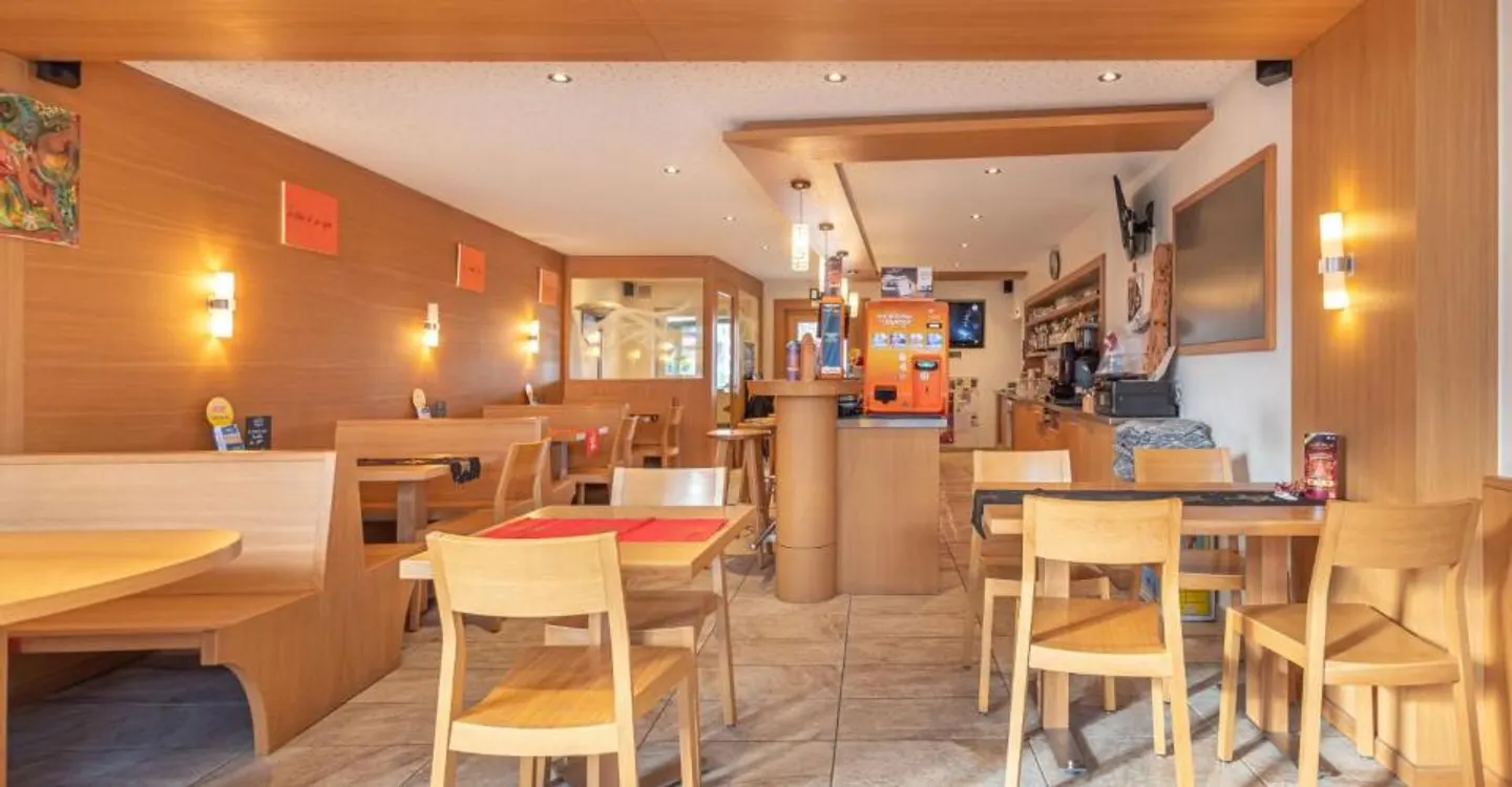 Café-restaurant Sierre - Photo 1 sur 9