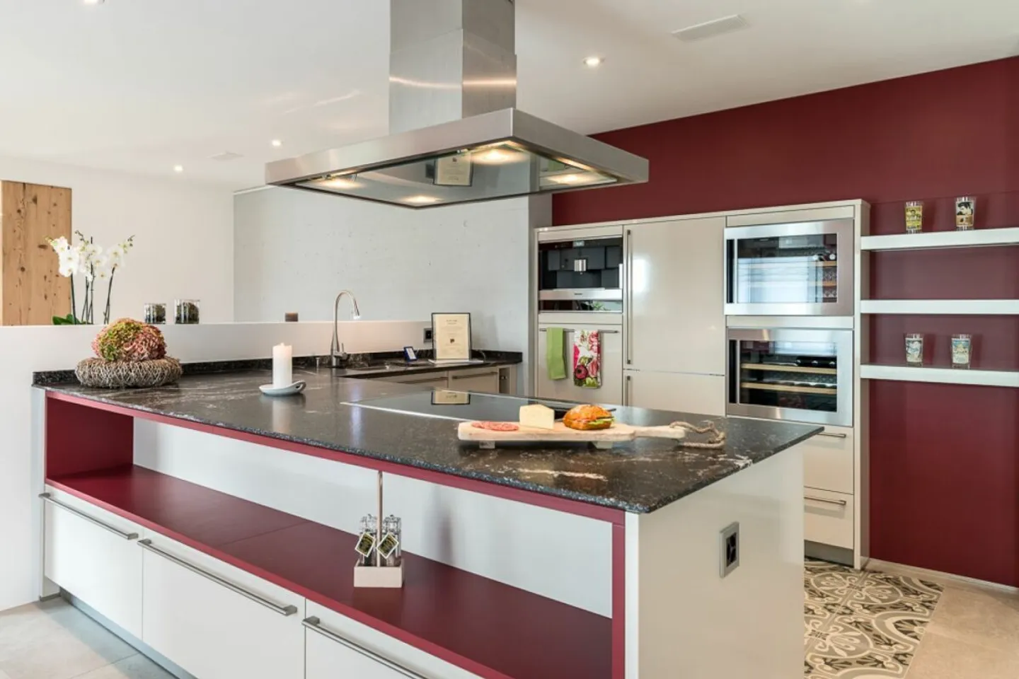 APPARTAMENTO MODERNO 3.5 STANZE CON SPAZIO EVENTI A ST. GALLENKAPPEL - Foto 3 di 8