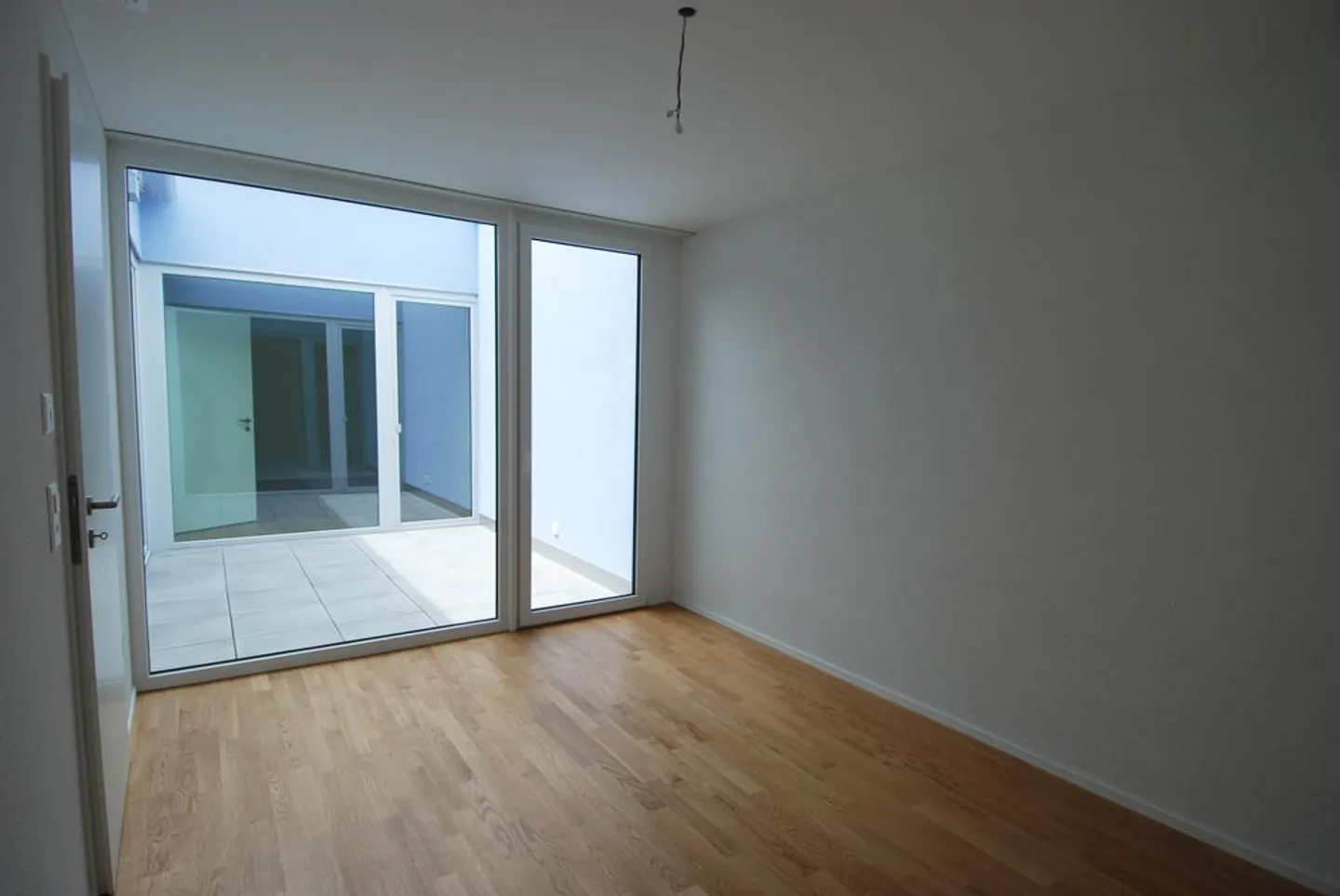 Modern 3.5-room apartment with 2 bathrooms - above the Spar - Photo 3 of 7