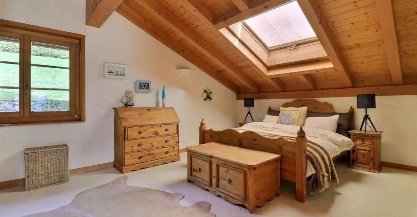 Un'ode alla serenità, chalet lussuoso e spazioso con vista panoramica - Foto 12 di 13