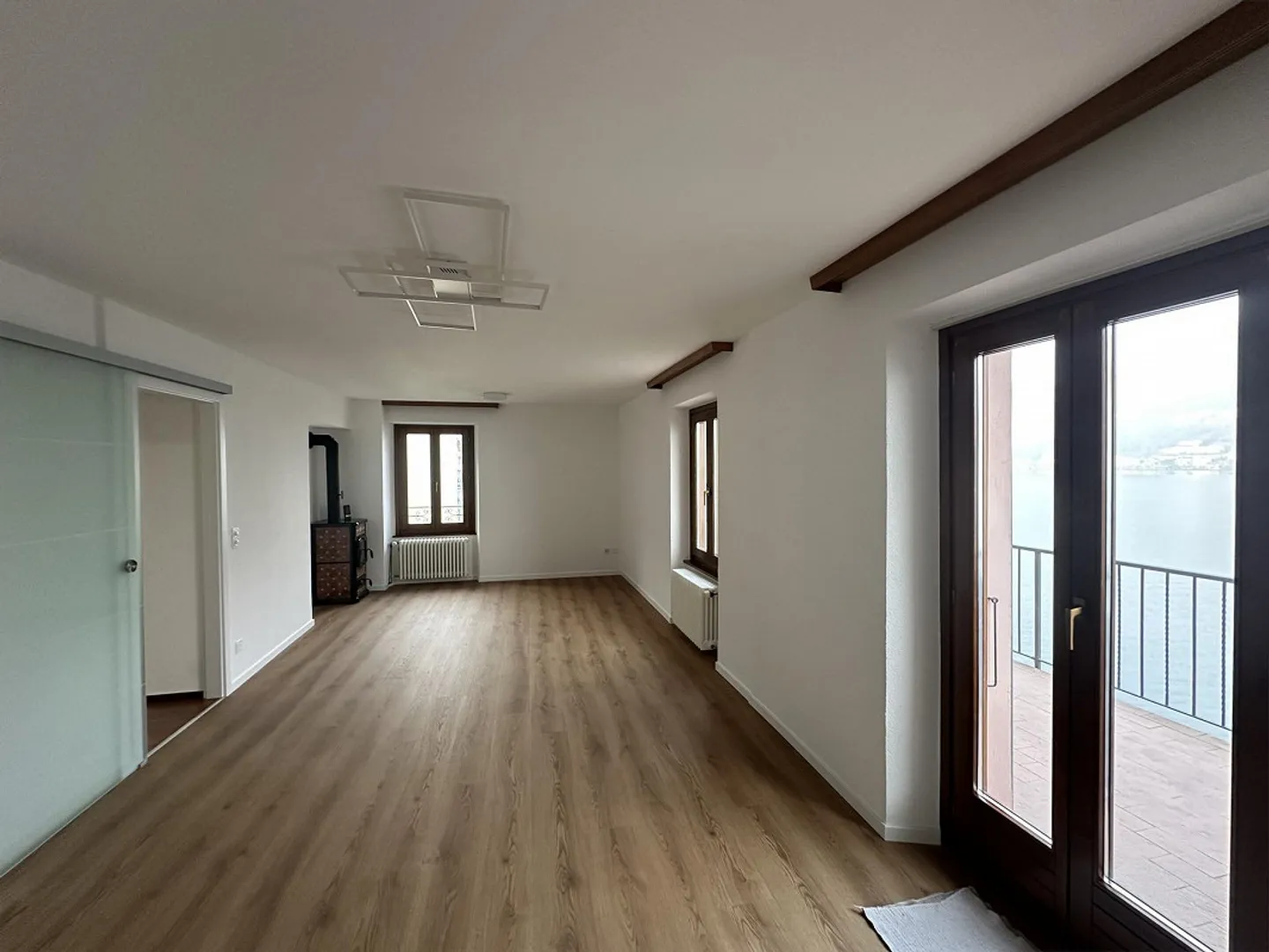 WOHNUNG ZU VERMIETEN AM SEE - Foto 4 von 9