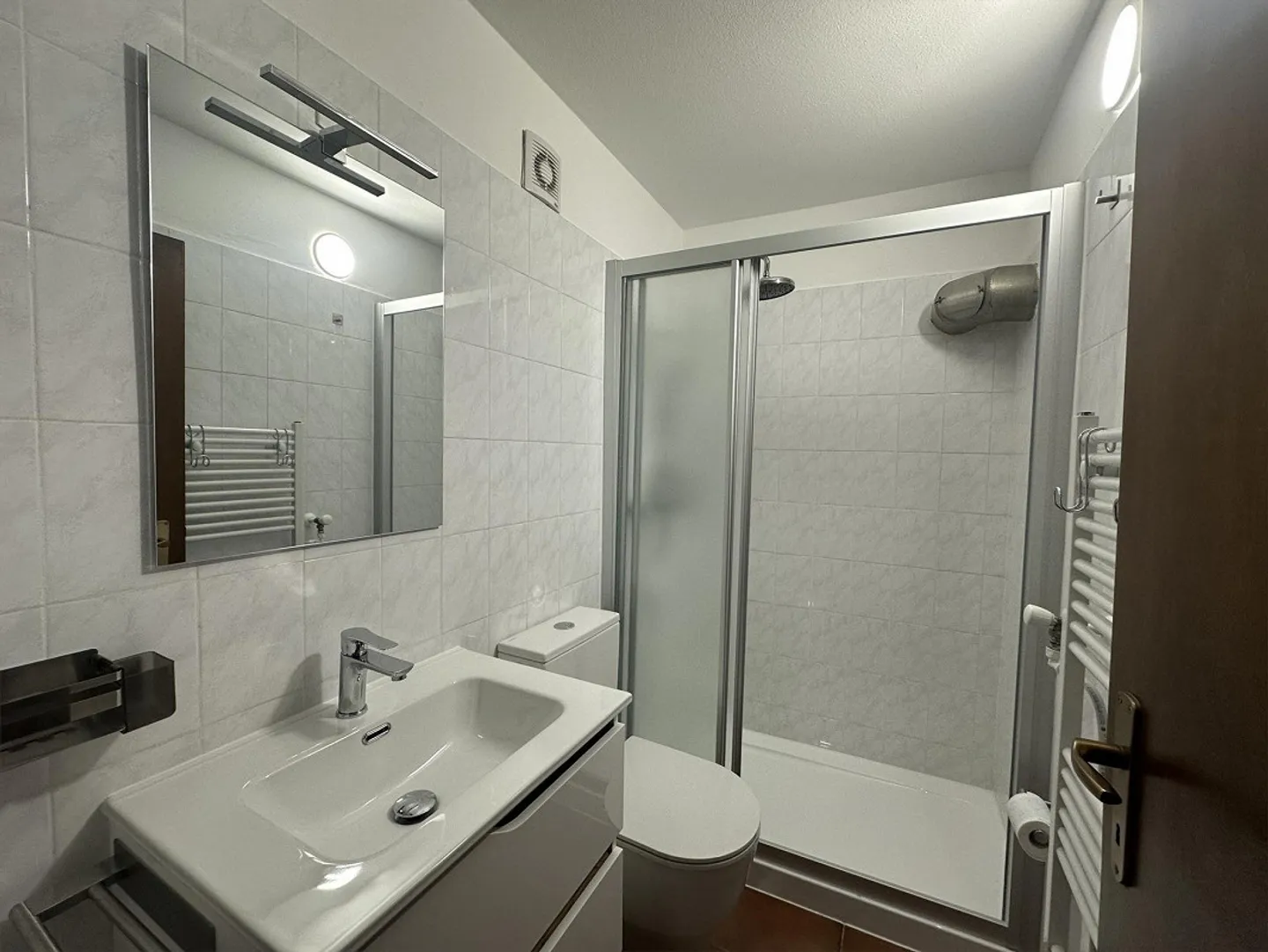 WOHNUNG ZU VERMIETEN AM SEE - Foto 7 von 9