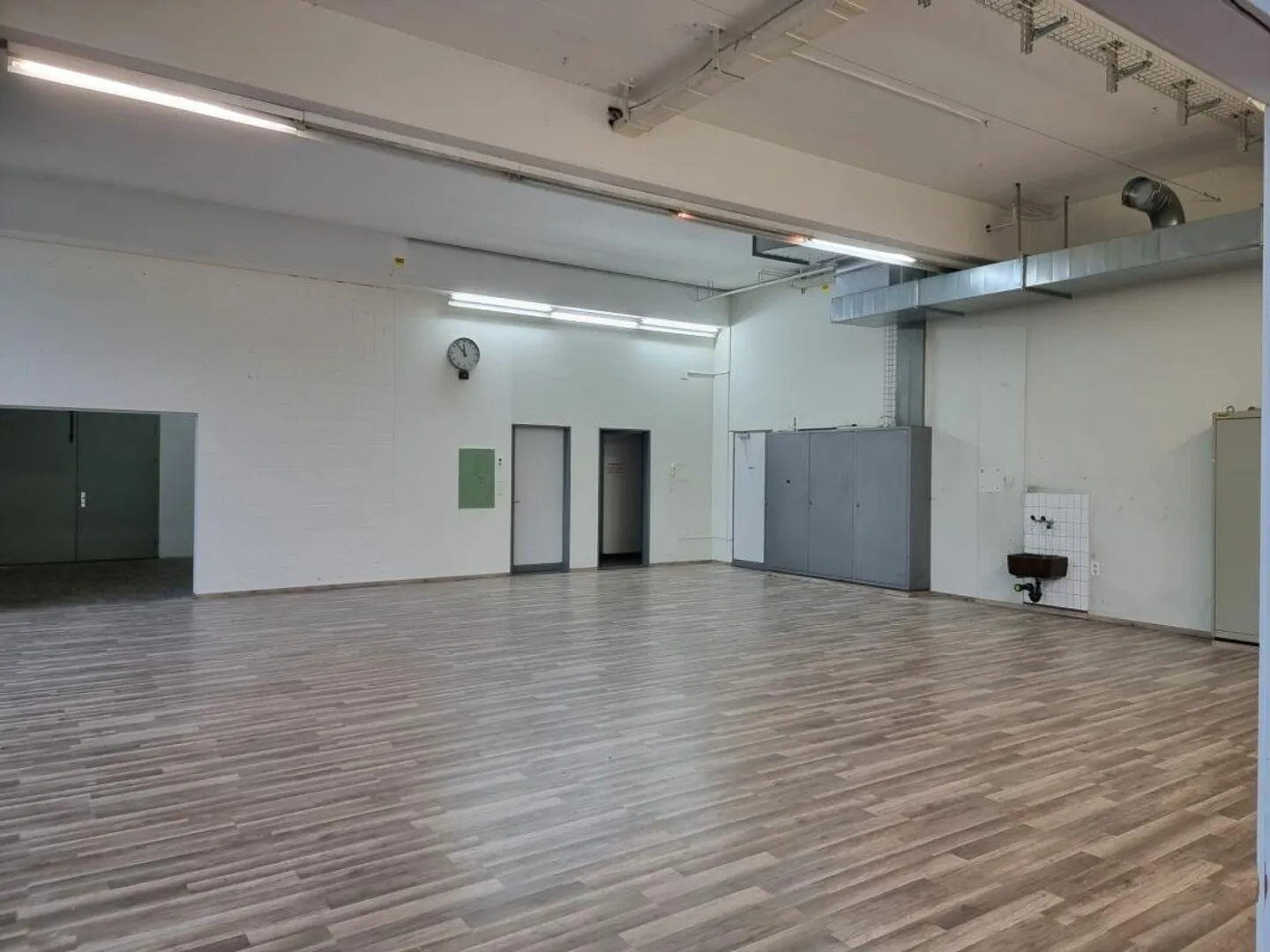 Vielseitige Gewerbefläche im EG - zentral in Lichtensteig - Foto 1 di 7