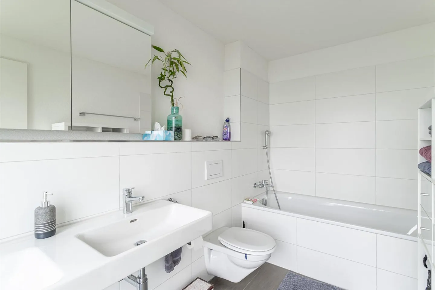 Moderne Wohnung mit viel Platz - Foto 5 von 8