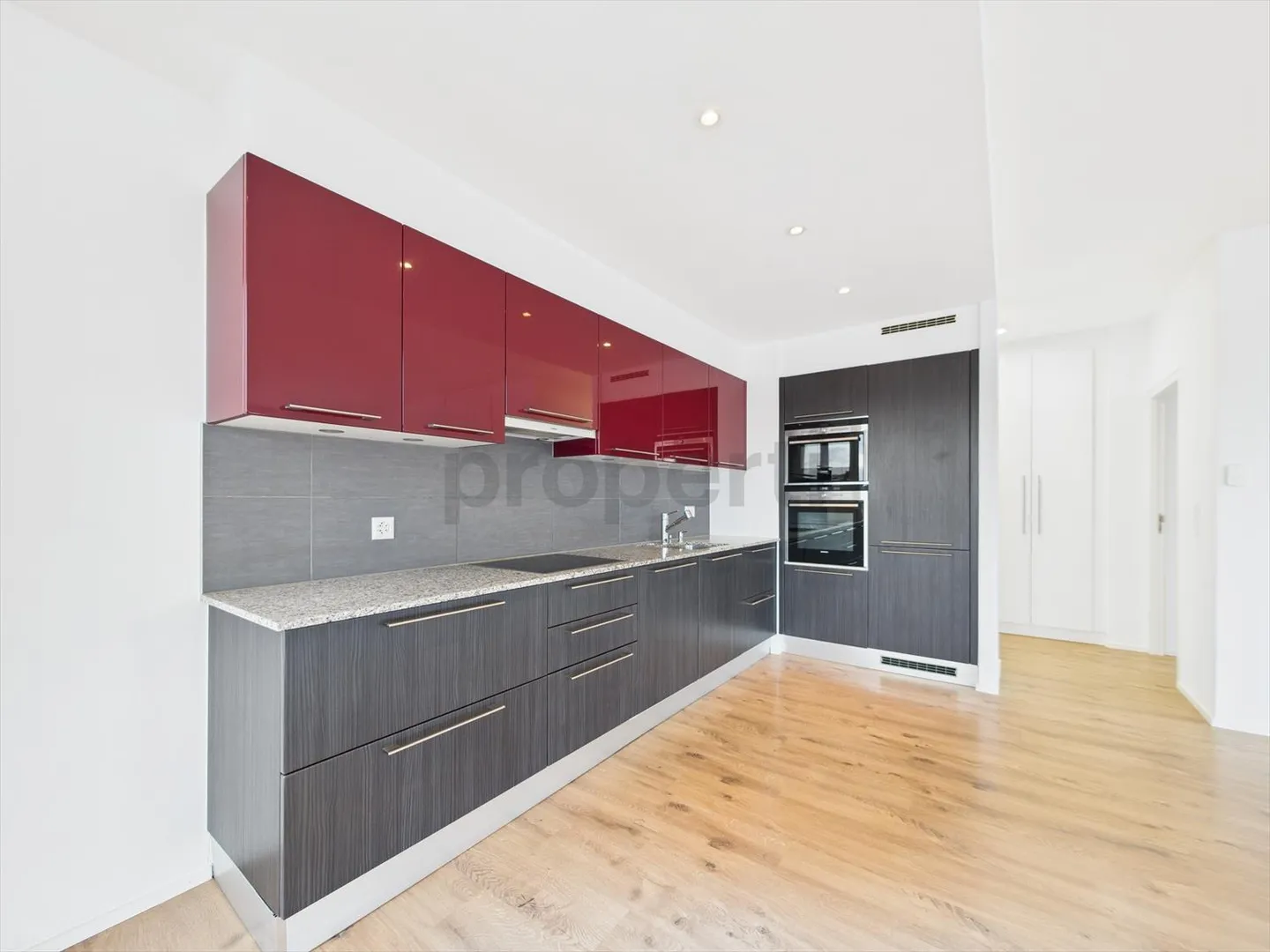 Attico eccezionale, 3.5 locali, 91m², ultimo piano con terrazza di 95m² + vista libera a Yverdon-les-Bains - Foto 7 di 13