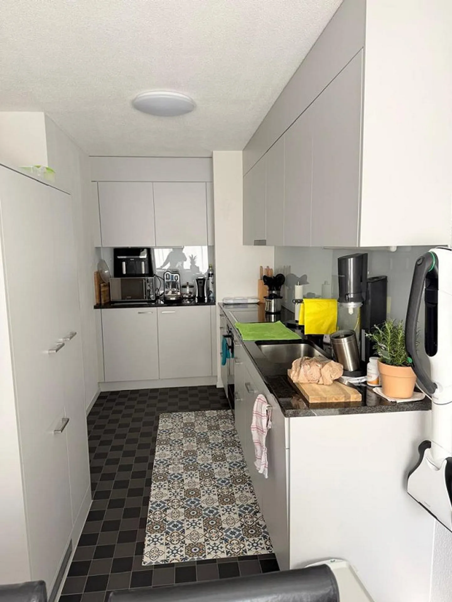 4.5 Room Apartment in a Quiet Location - Photo 4 of 9