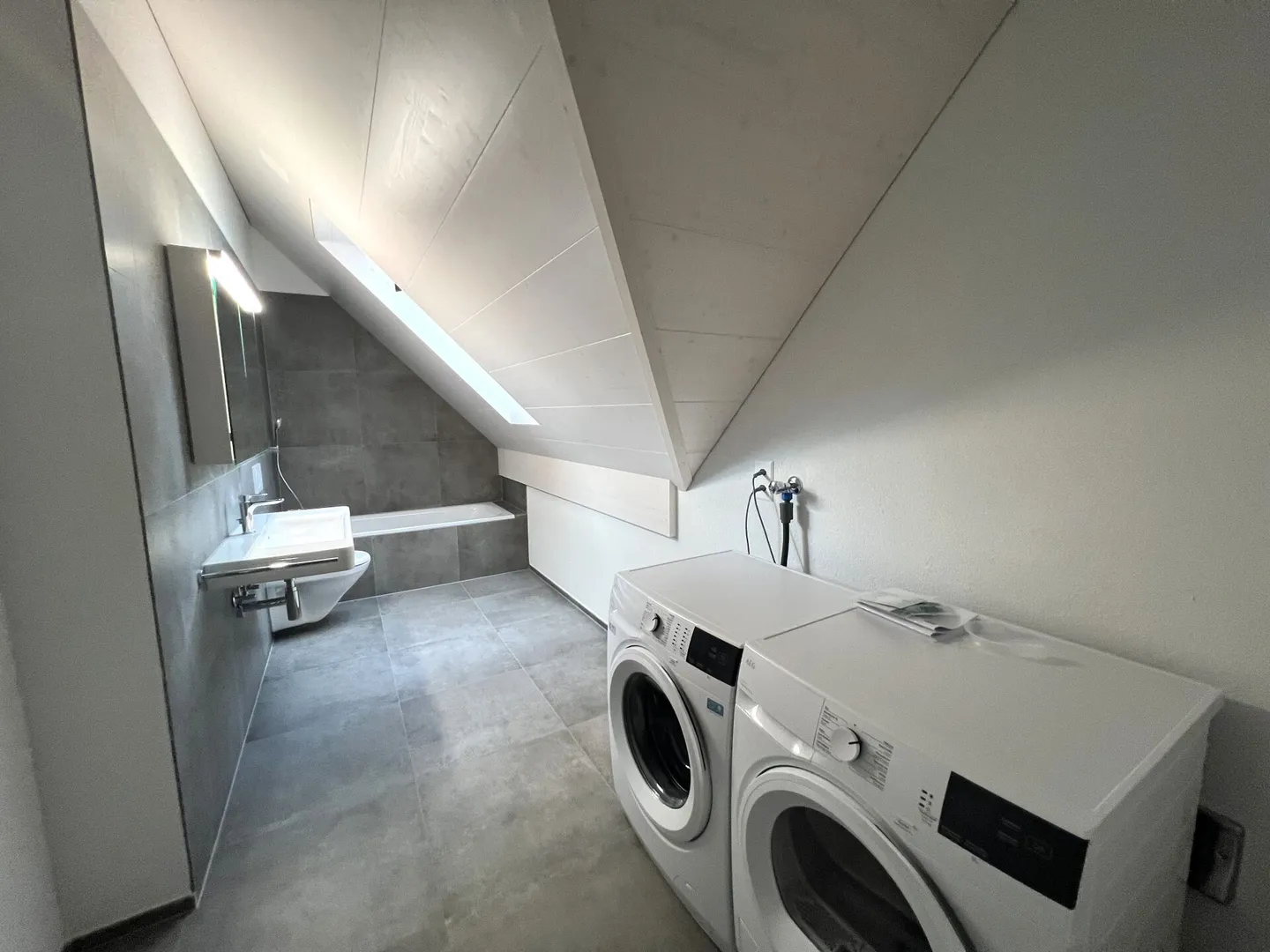 Prima locazione: In alto - Elegante attico con vista - Foto 3 di 8