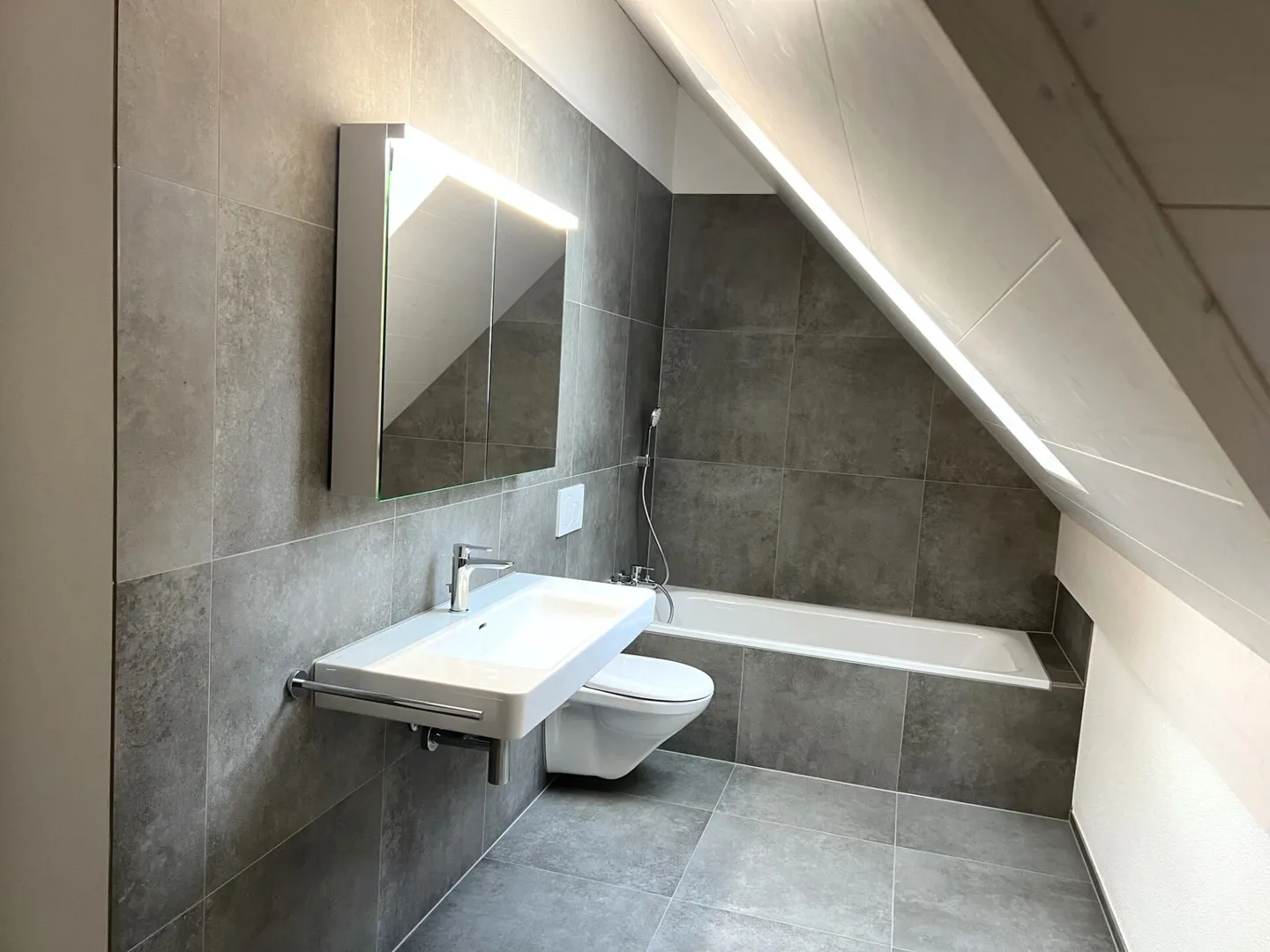 Prima locazione: In alto - Elegante attico con vista - Foto 4 di 8