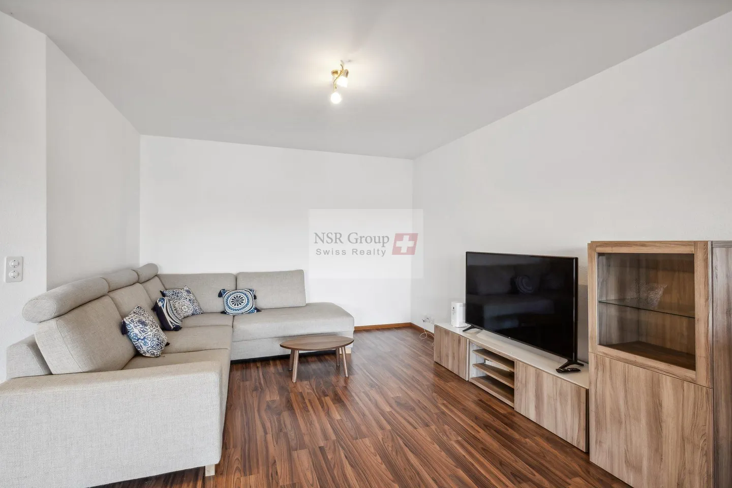 Apartment for sale - Photo 2 of 6