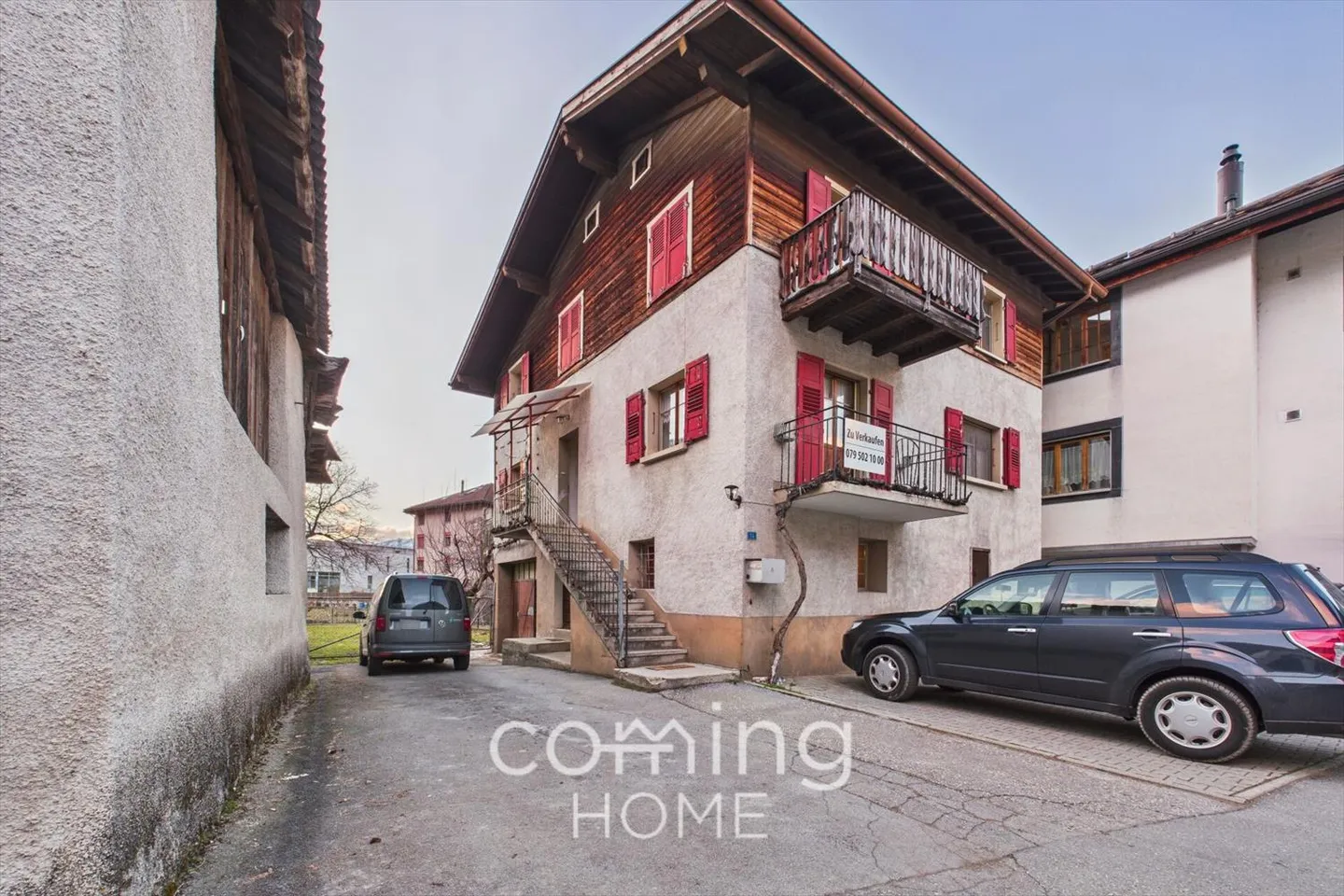 Charming Old Building in the Village Center - Single-Family Home with Potential in Turtmann-Unterems - Photo 1 of 11