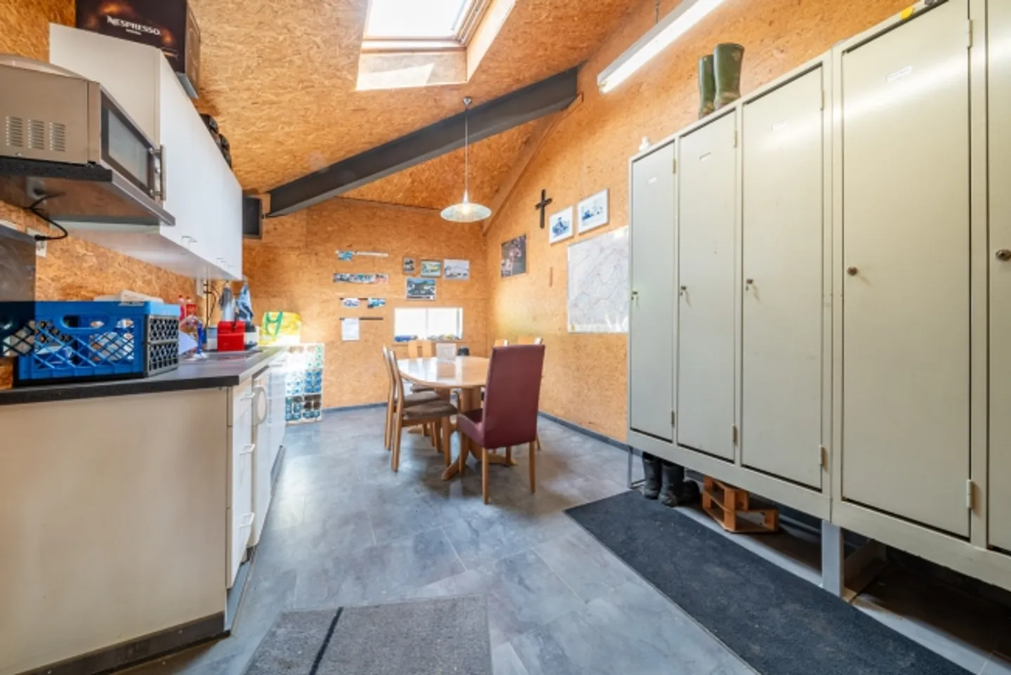 Propriété avec potentiel de développement - Photo 4 sur 8