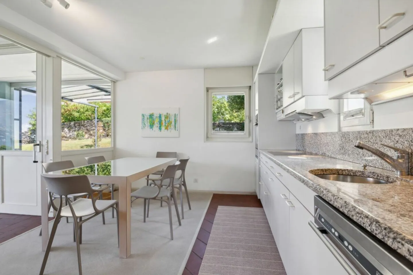 Casa unifamiliare indipendente di 5,5 locali con splendida vista sul lago - Foto 5 di 9