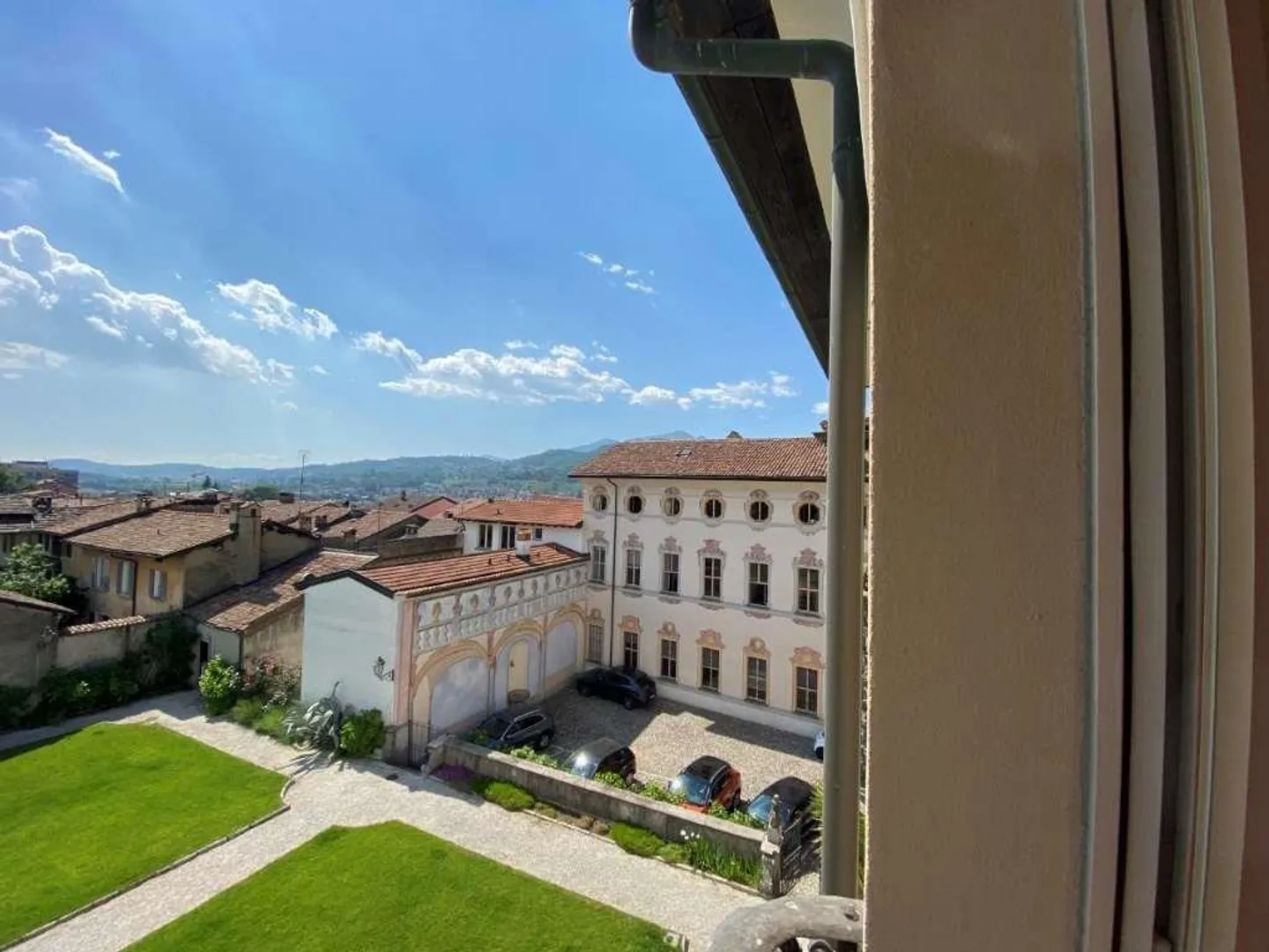 Elegante 5.5-Zimmer-Wohnung - Foto 2 von 12