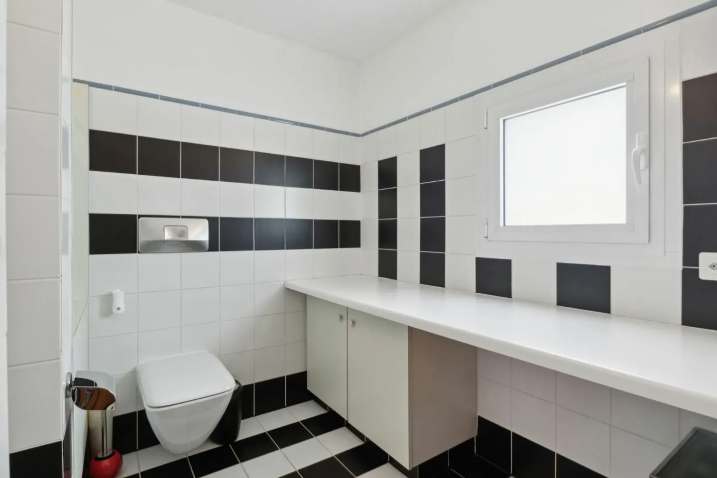 Casa unifamiliare indipendente di 5,5 locali con splendida vista sul lago - Foto 8 di 9