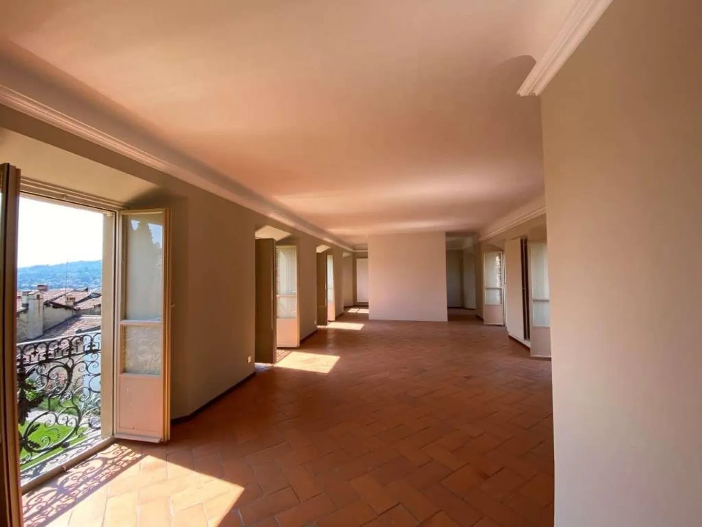 Elegante 5.5-Zimmer-Wohnung - Foto 8 von 12