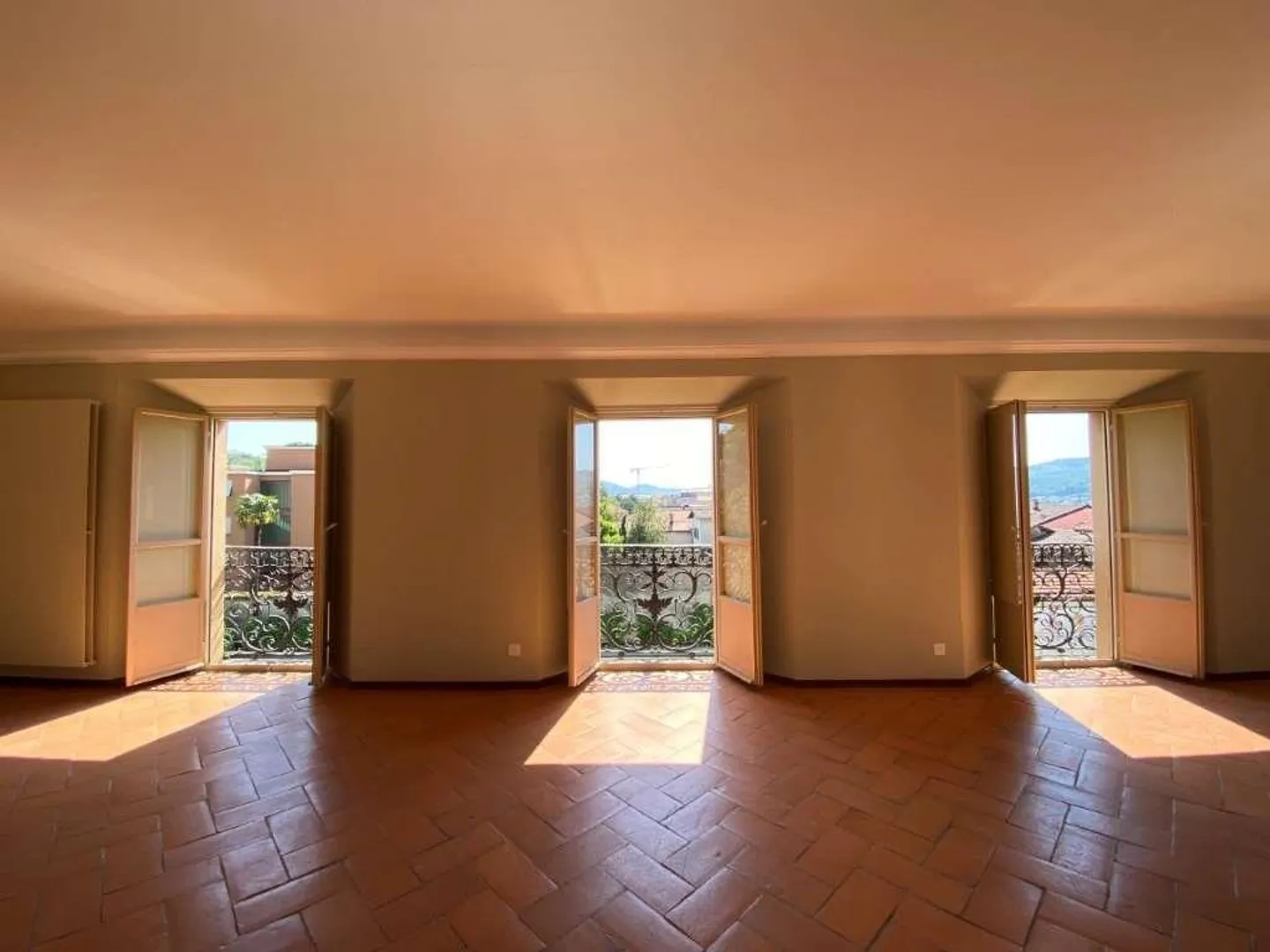 Elegante 5.5-Zimmer-Wohnung - Foto 9 von 12