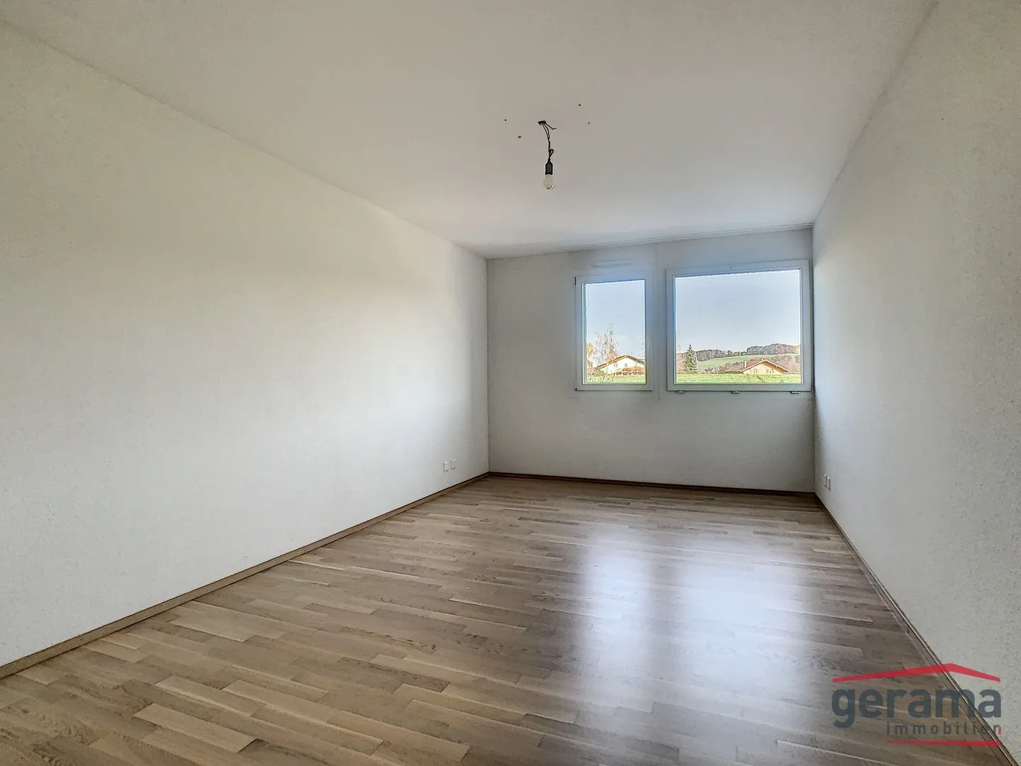 Bel appartement de 3,5 pièces en campagne - Photo 3 sur 5