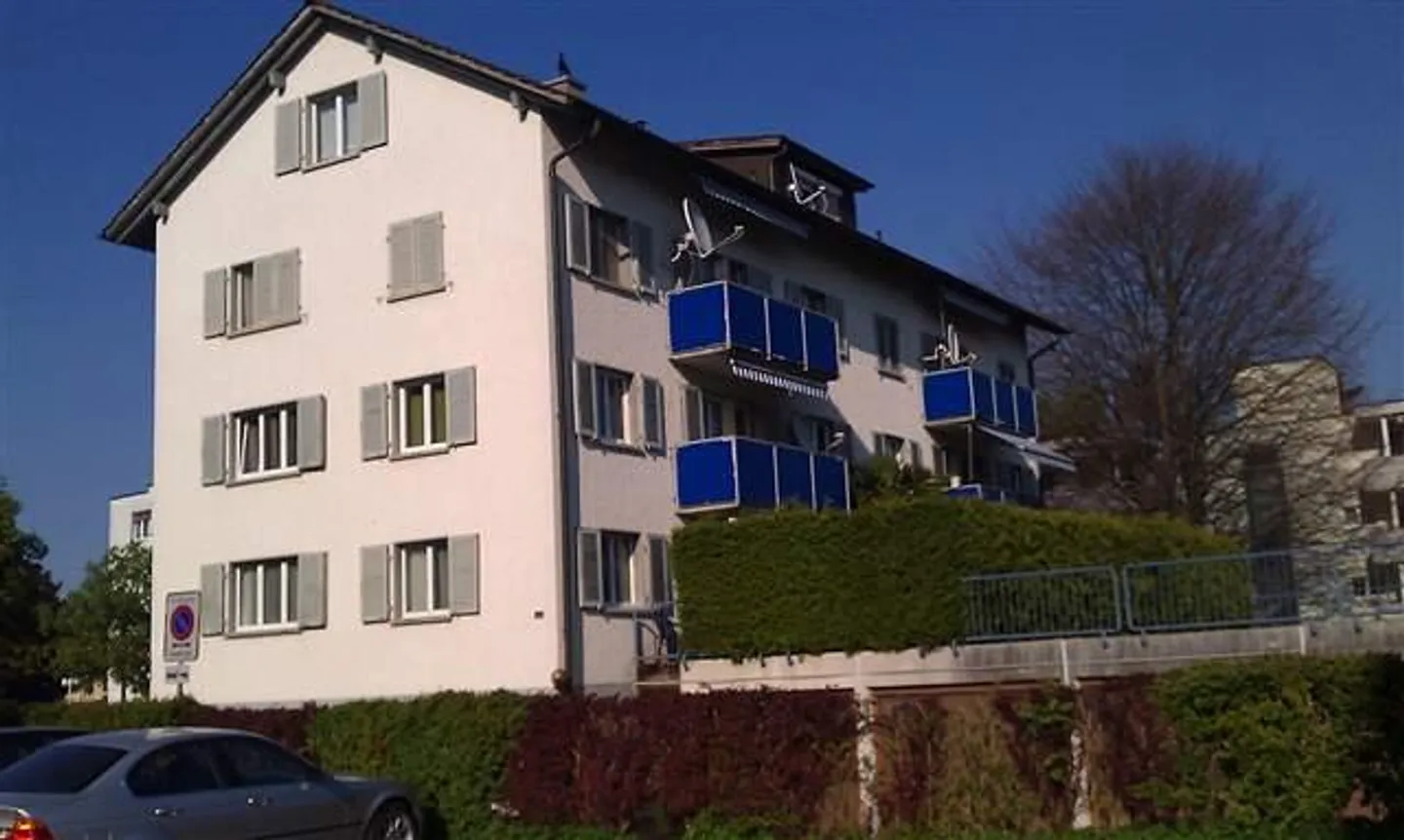 Incantevole appartamento con terrazza di 4 stanze a 9434 Au SG - Foto 1 di 15