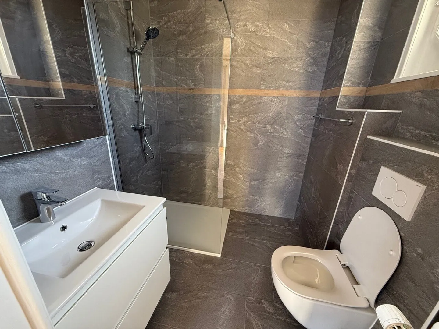 Charmant Appartement Vue Lac - Photo 7 sur 11