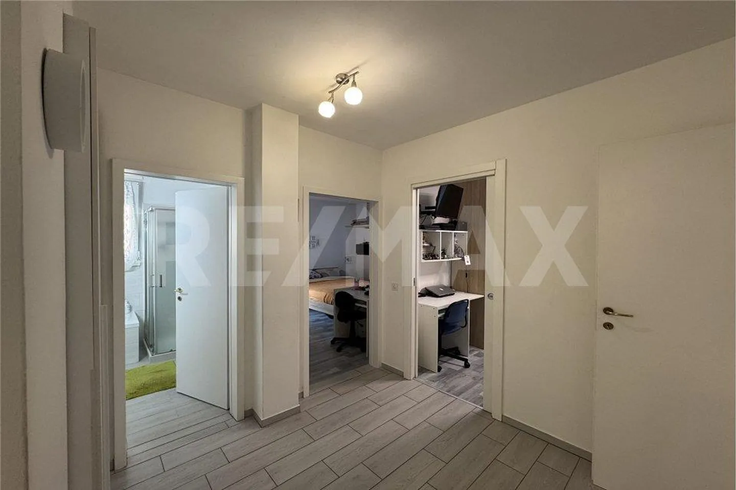 Spacieux et confortable 4½ pièces dans une résidence calme - Photo 13 sur 13