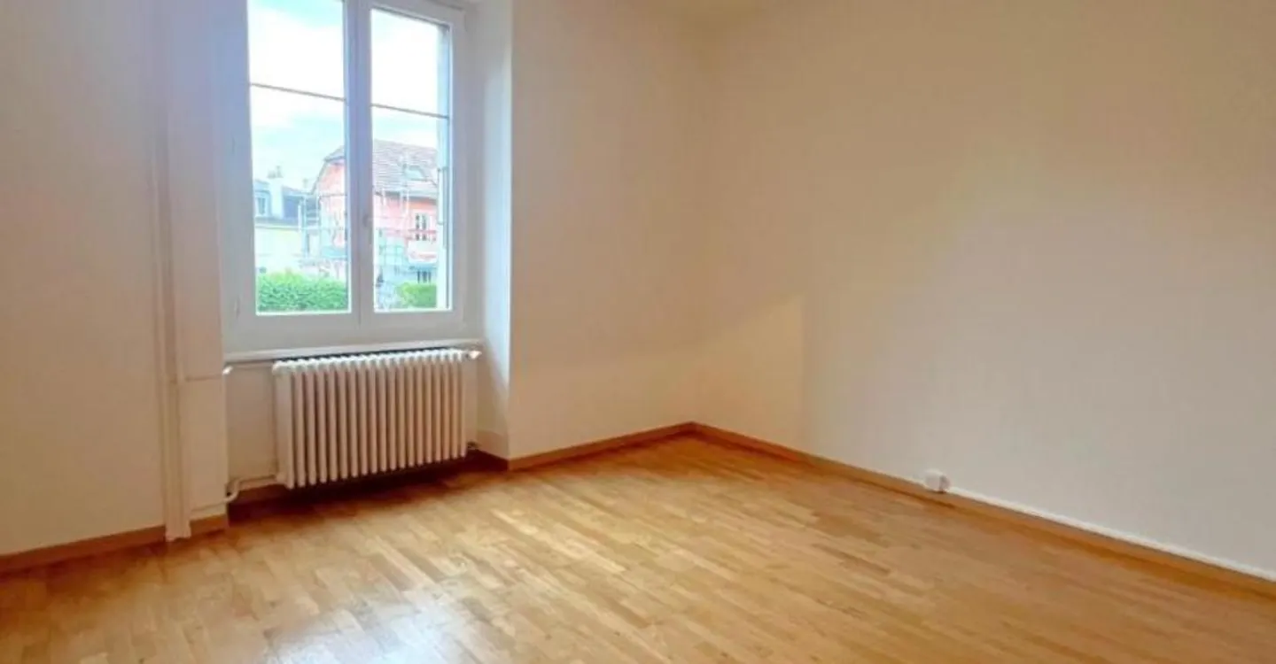 Charming 3.5-room apartment on the 1st floor - Photo 3 of 6