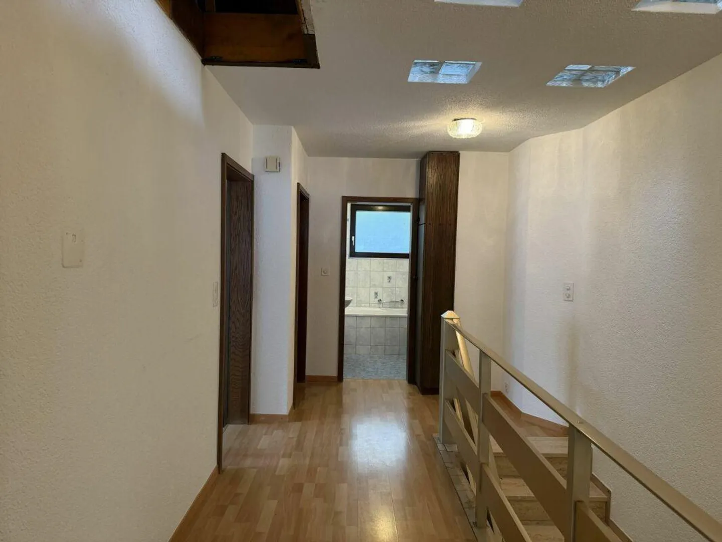 Charming Residential House in Central Location (350 m from Schaffhausen Train Station) - Photo 22 of 30