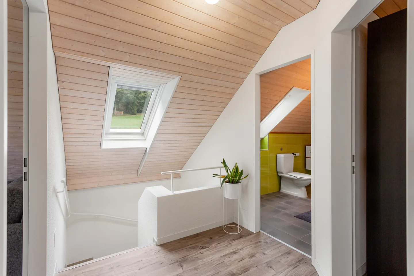 Wunderbar Wohnen mit Werkstatt und Garage - Foto 6 di 7