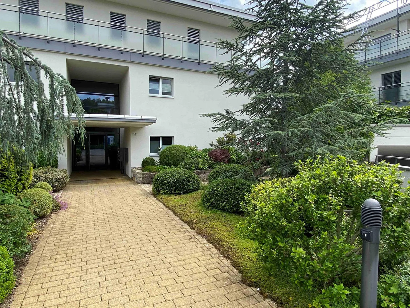 Hochwertige Wohnung mit Alpenblick - Foto 1 von 11