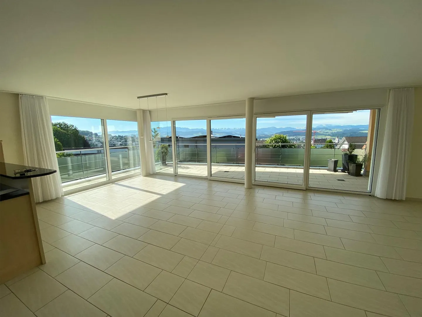 Hochwertige Wohnung mit Alpenblick - Foto 5 von 11