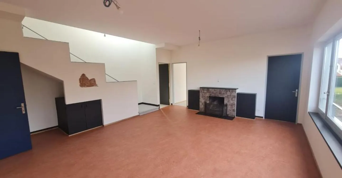Architektonische Villa in Bercher - Foto 5 von 13