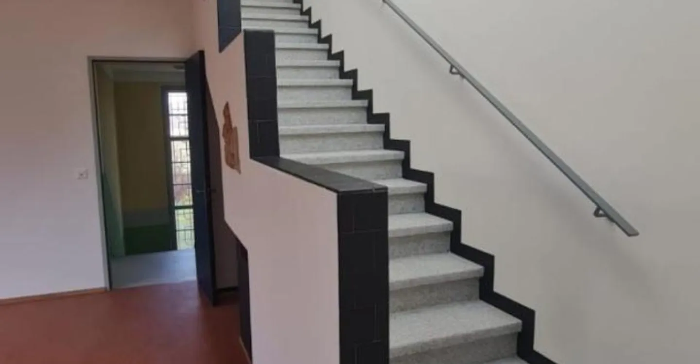 Architektonische Villa in Bercher - Foto 6 von 13