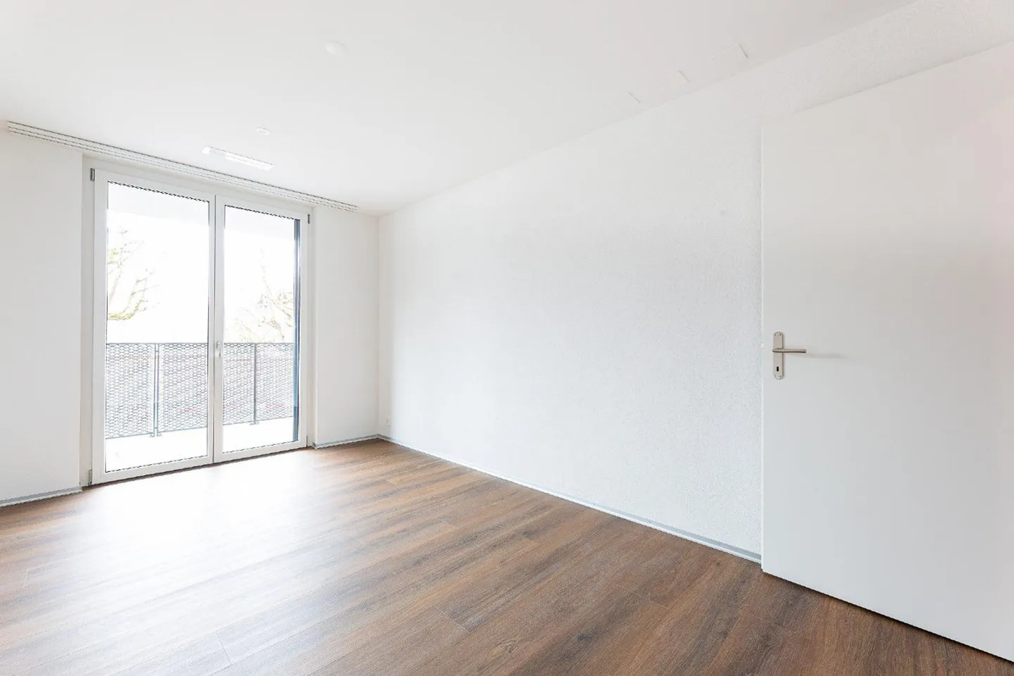 Ampio appartamento di 5,5 stanze con terrazza estesa - Foto 9 di 13