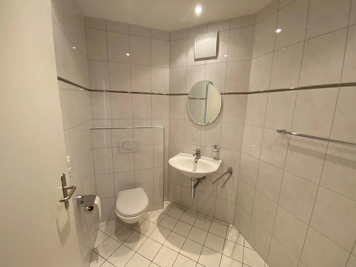 Hochwertige Wohnung mit Alpenblick - Foto 10 von 11